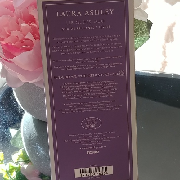 🎉2/$16 NEW Laura Ashley Lip Gloss Duo - Picture 4 of 4